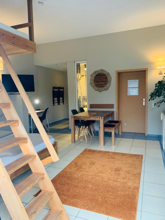 Hotel-Bistro-Europa Merchweiler Bagian luar foto